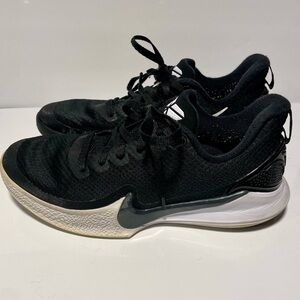 Nike Kobe Mamba Focus!  Men’s size 8.  Black and white.